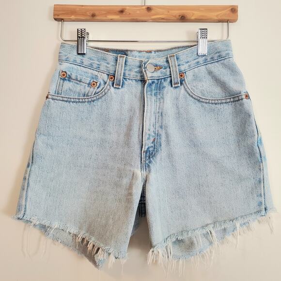 Vintage 80s 90s Levi's 512 Mom Jean Shorts Light Wash 26" - Picture 7 of 15